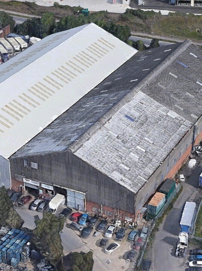 London Rd, South Ockendon, RM15 4YA