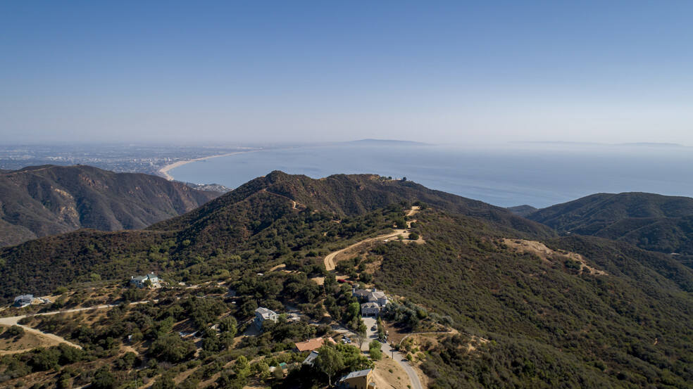 1 Everdin Motorway, Topanga, CA for sale - Primary Photo - Image 1 of 1