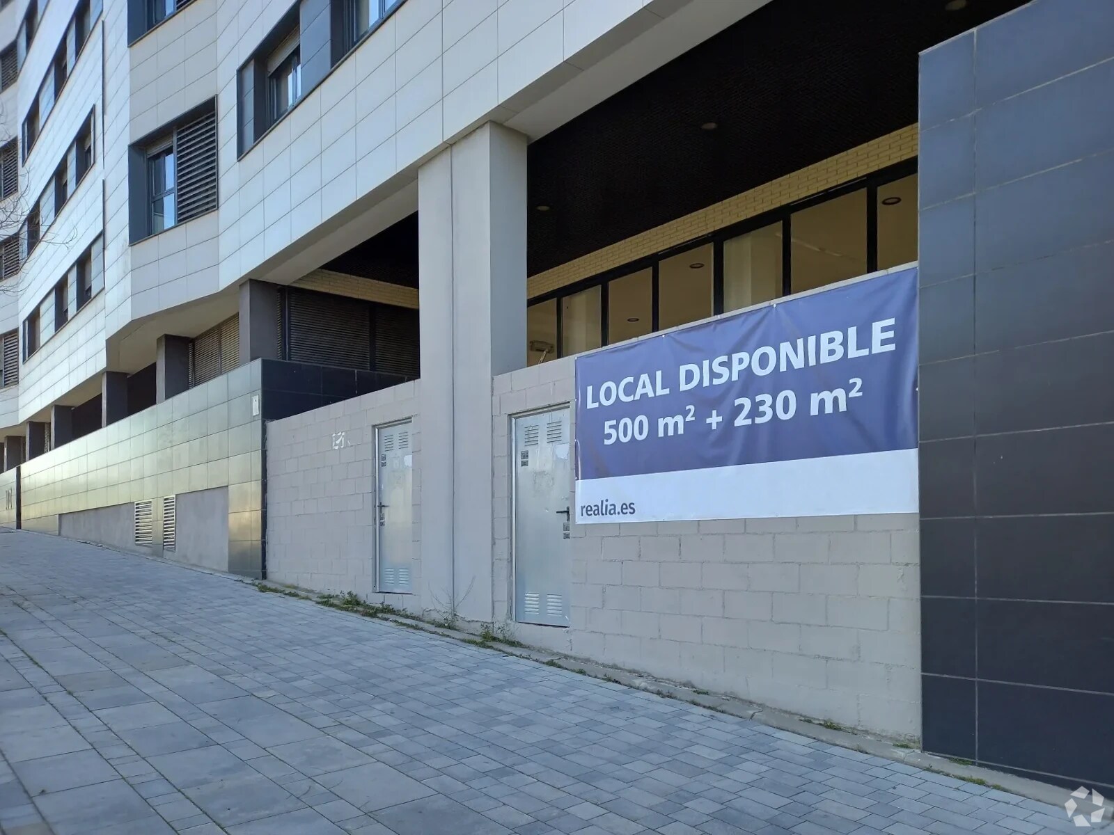 Av. de Juan Antonio Samaranch, 67, Madrid, Madrid for sale Interior Photo- Image 1 of 1