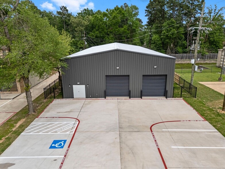 810 Honea Egypt Rd., Magnolia, TX for lease - Building Photo - Image 1 of 3