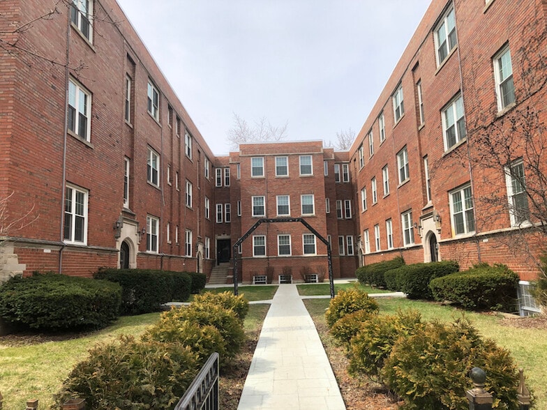 1-9 S View St, Aurora, IL for sale - Building Photo - Image 1 of 1