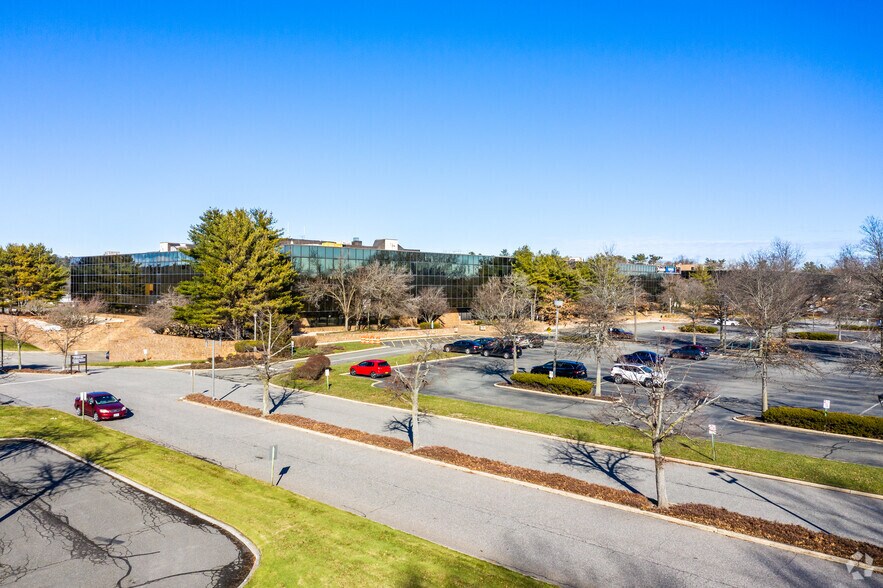 200 Jericho Quadrangle, Jericho, NY 11753 Office for Lease