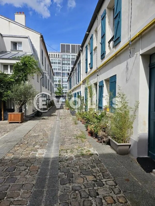 Location Bureaux 176 m² - Photo 1