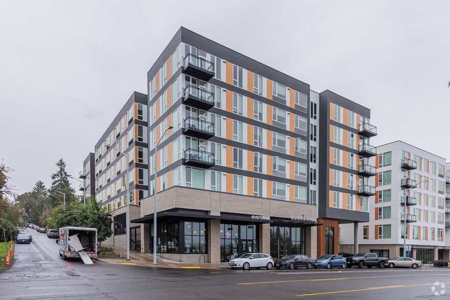 11974 SW 72nd Ave, Tigard, OR for lease - Building Photo - Image 3 of 4