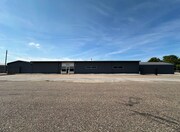 1414 S Stark St, Davenport IA - Warehouse