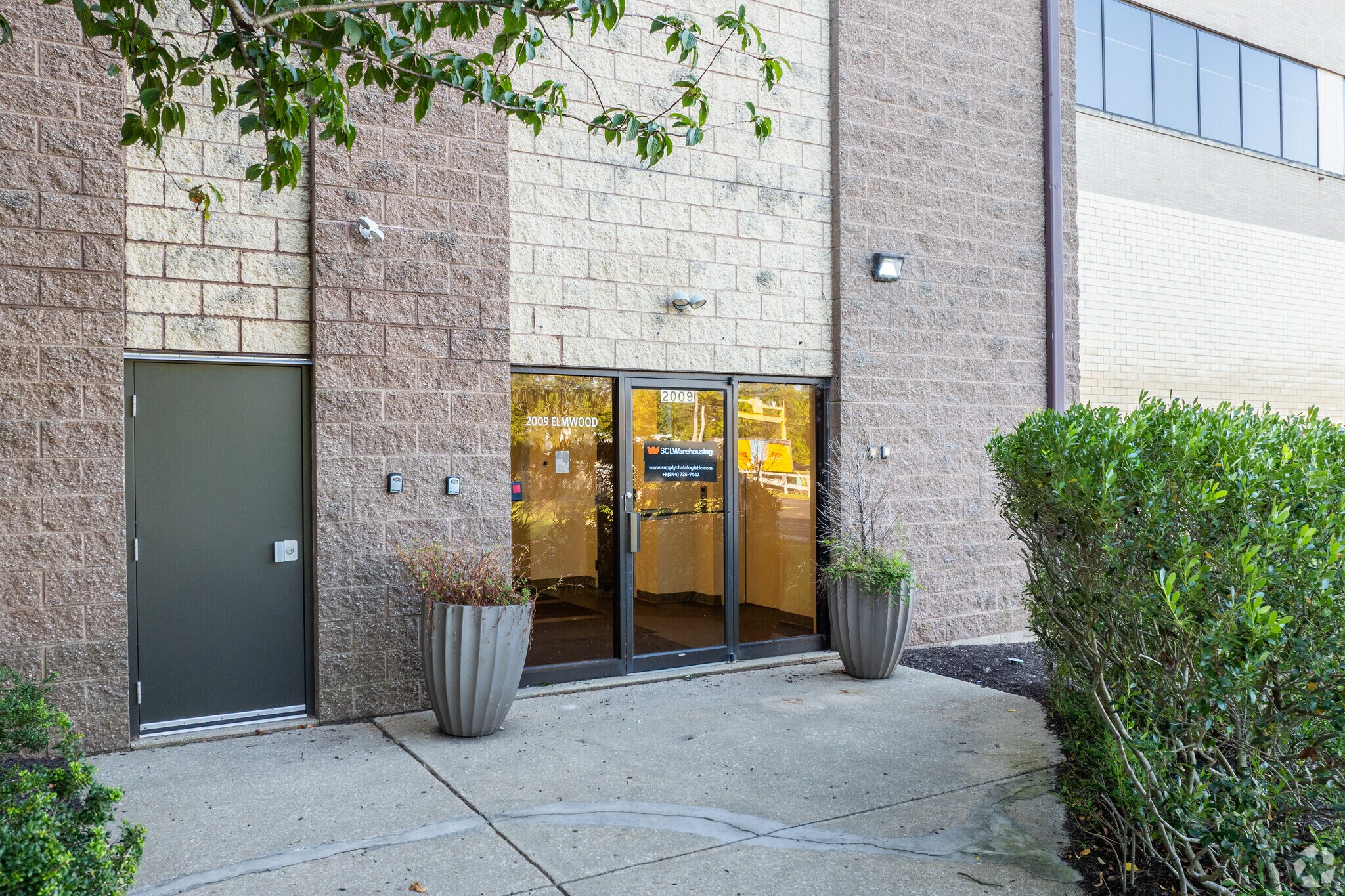 2000-2009 Elmwood Ave, Sharon Hill, PA for lease Building Photo- Image 1 of 5