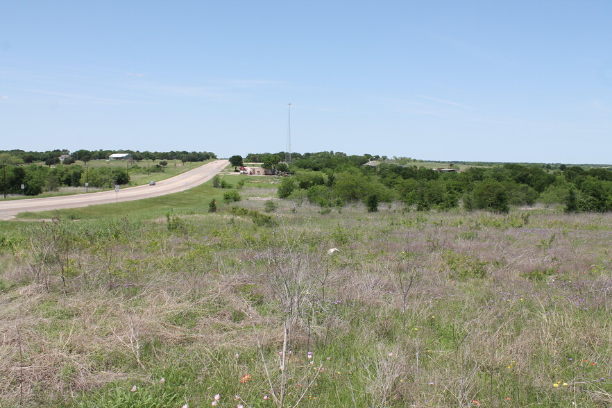 TBD S Highway 77, Lorena, TX for sale - Primary Photo - Image 1 of 8