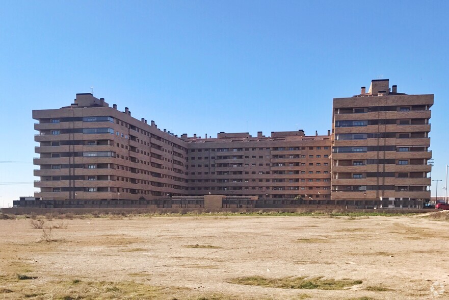 Multifamily in Seseña, TOL for sale - Primary Photo - Image 1 of 2