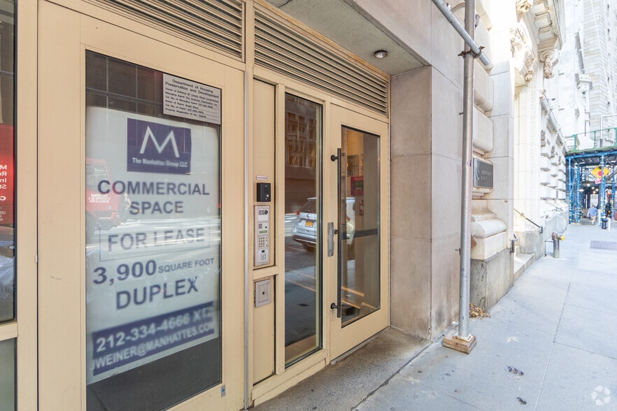 67 Liberty St, New York, NY for lease - Building Photo - Image 3 of 3