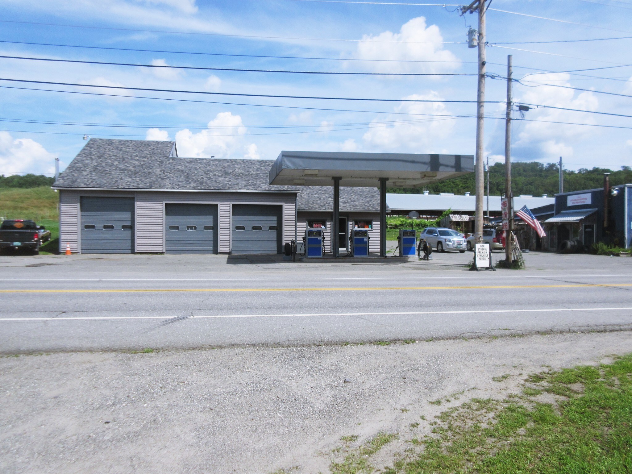 205 US Route 5, Derby, VT for sale Primary Photo- Image 1 of 1