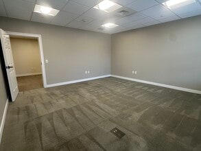 10 N Church St, West Chester, PA for lease Interior Photo- Image 1 of 2