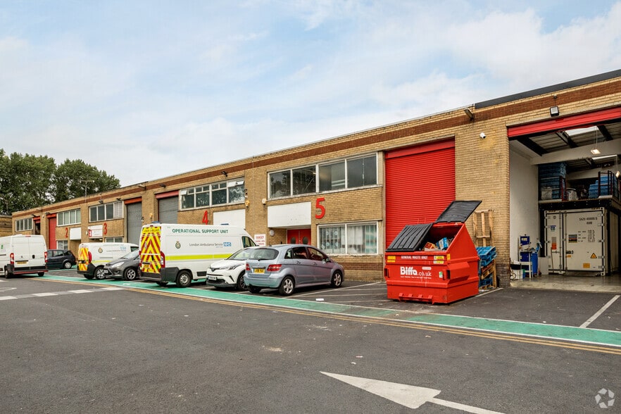 Blackhorse Rd, London for lease - Building Photo - Image 3 of 18