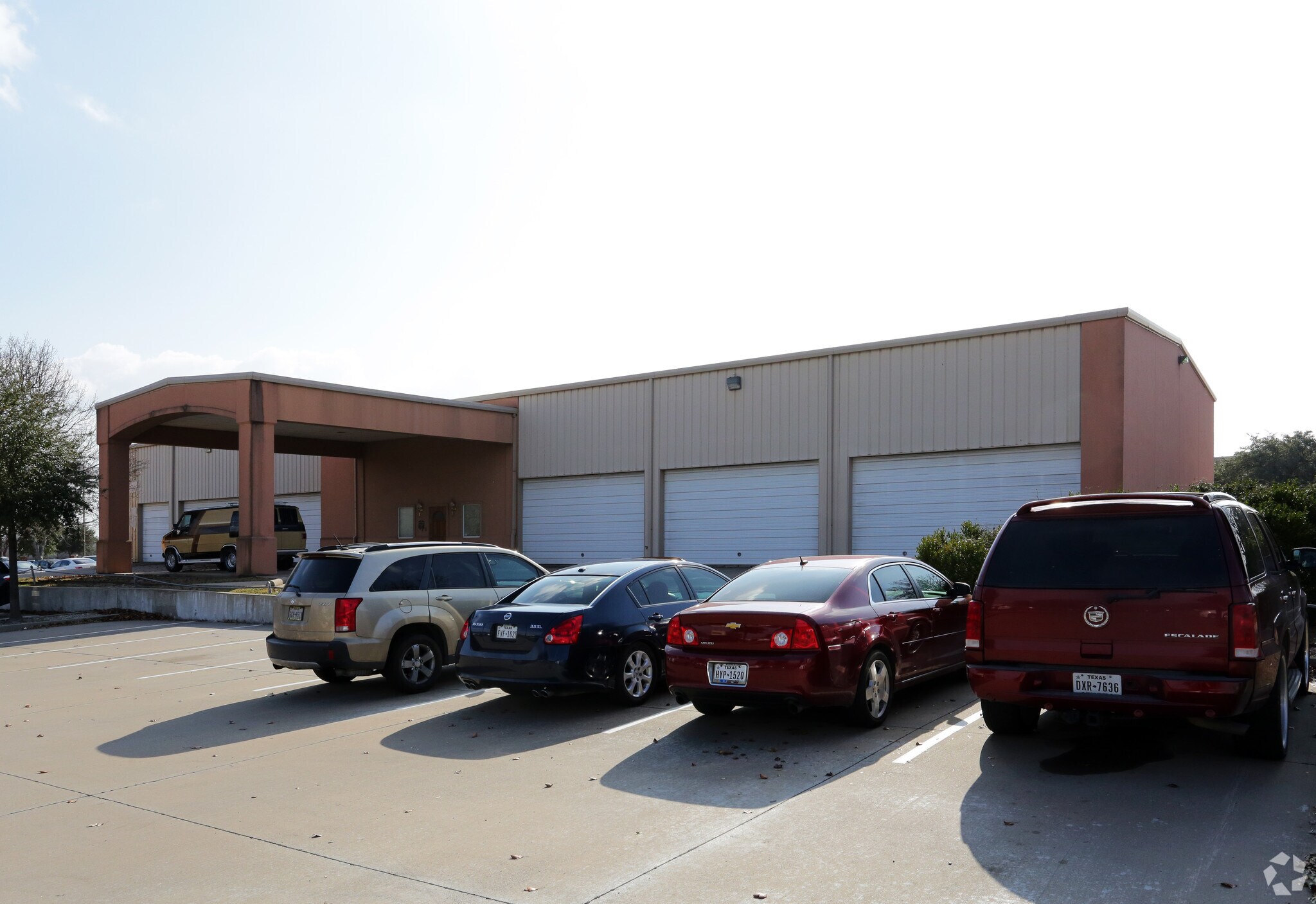 210 Bronze St, Garland, TX for sale Primary Photo- Image 1 of 1