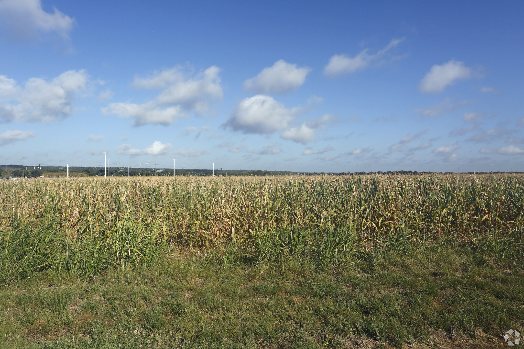 3209 N IH - 35 Hwy, San Marcos, TX for sale Primary Photo- Image 1 of 1