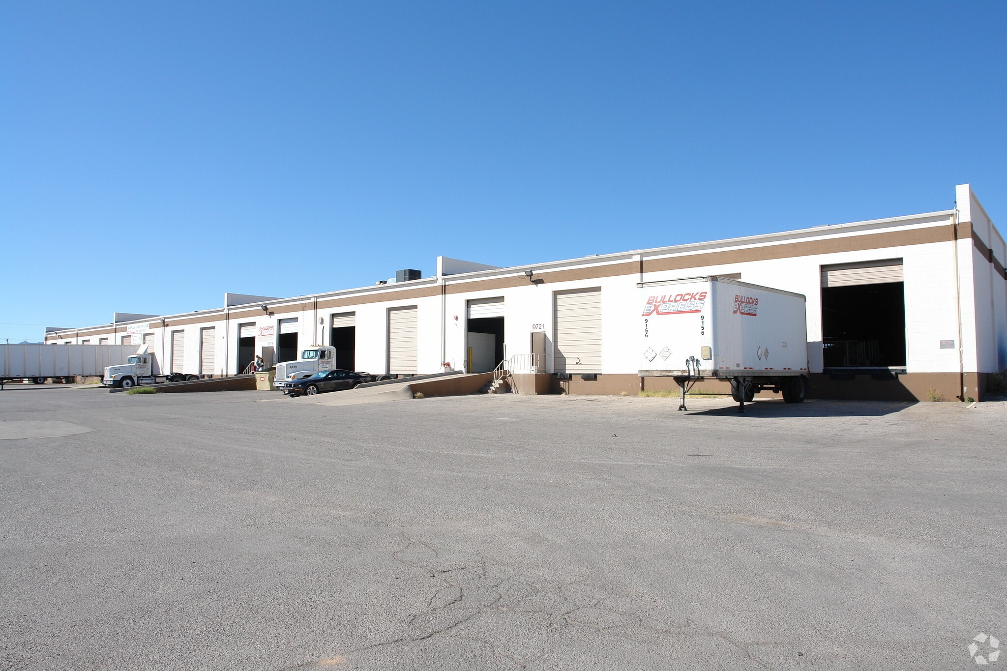 9715-9721 Carnegie Ave, El Paso, TX for lease Primary Photo- Image 1 of 8