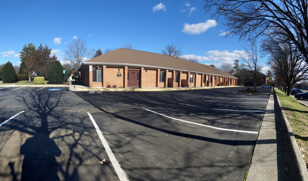 5427 Backlick Rd, Springfield, VA for sale - Building Photo - Image 1 of 1