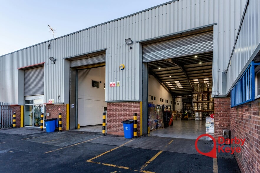 Wharfdale Rd, Birmingham for lease - Building Photo - Image 3 of 9