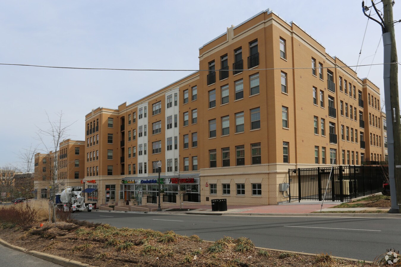 450 N Washington St Falls Church Va 22046 Northgate At Falls Church Loopnet Com