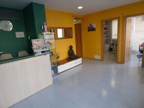 Retail in Manresa for lease Floor Plan- Image 1 of 6