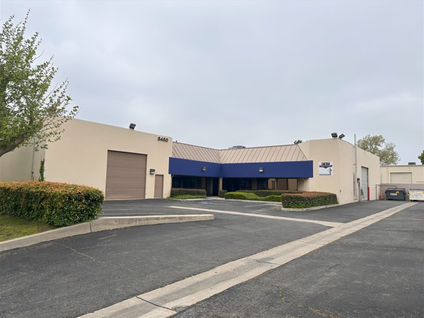8460 Red Oak St, Rancho Cucamonga, CA for lease Building Photo- Image 1 of 24