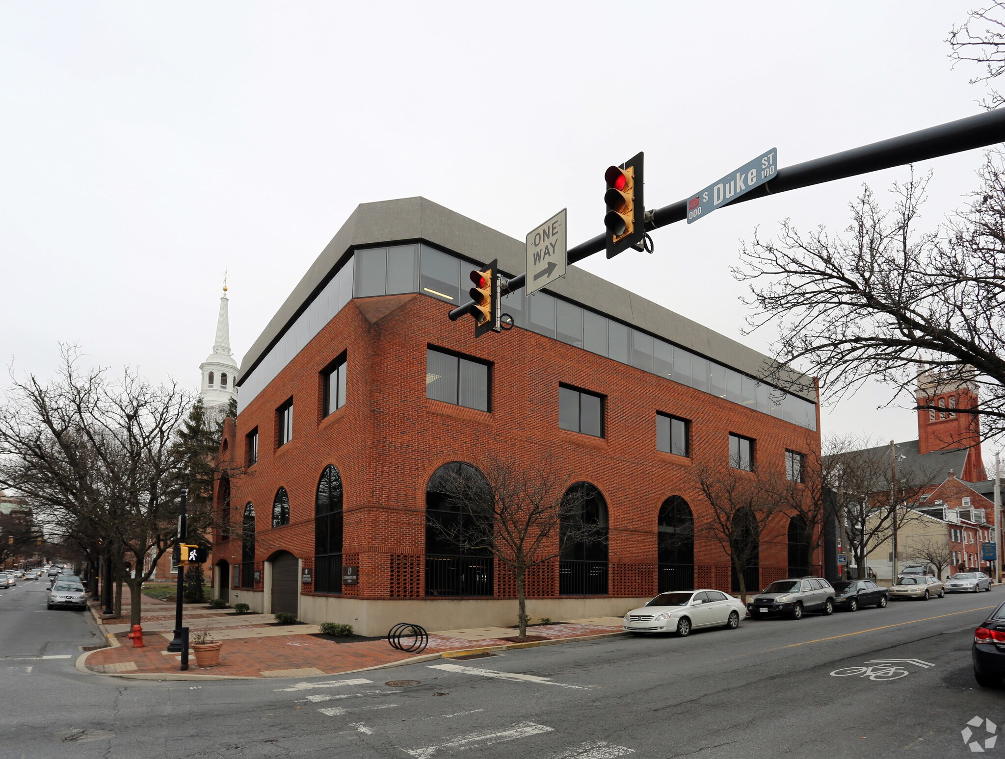 Office in Lancaster, PA for sale Primary Photo- Image 1 of 1