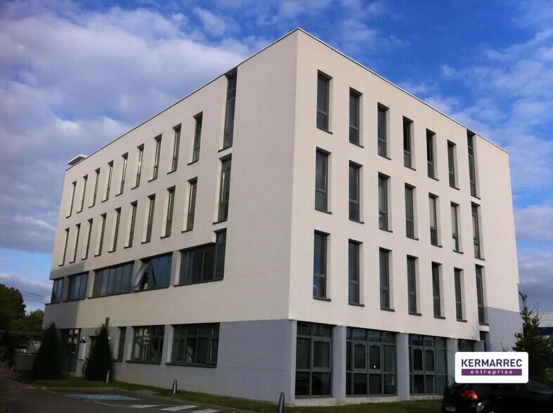 Office in Rennes for sale - Building Photo - Image 1 of 5