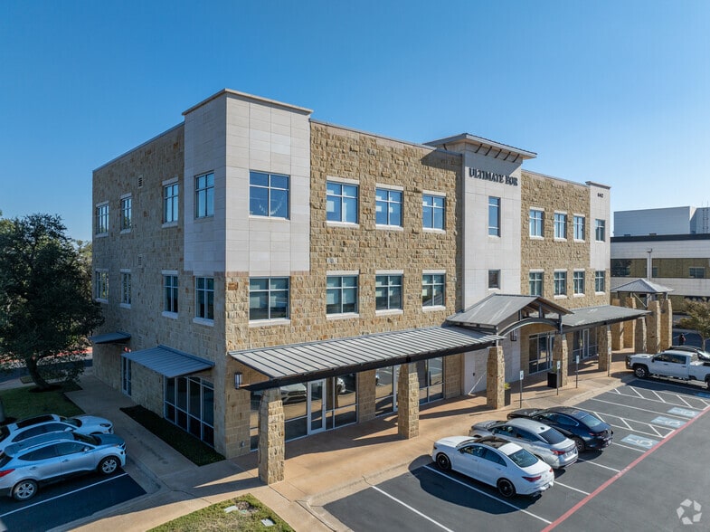 11412 Bee Caves Rd, Austin, TX for lease - Building Photo - Image 3 of 15