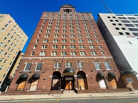 The Madison Hotel Boardwalk Atlantic City - Parking Garage