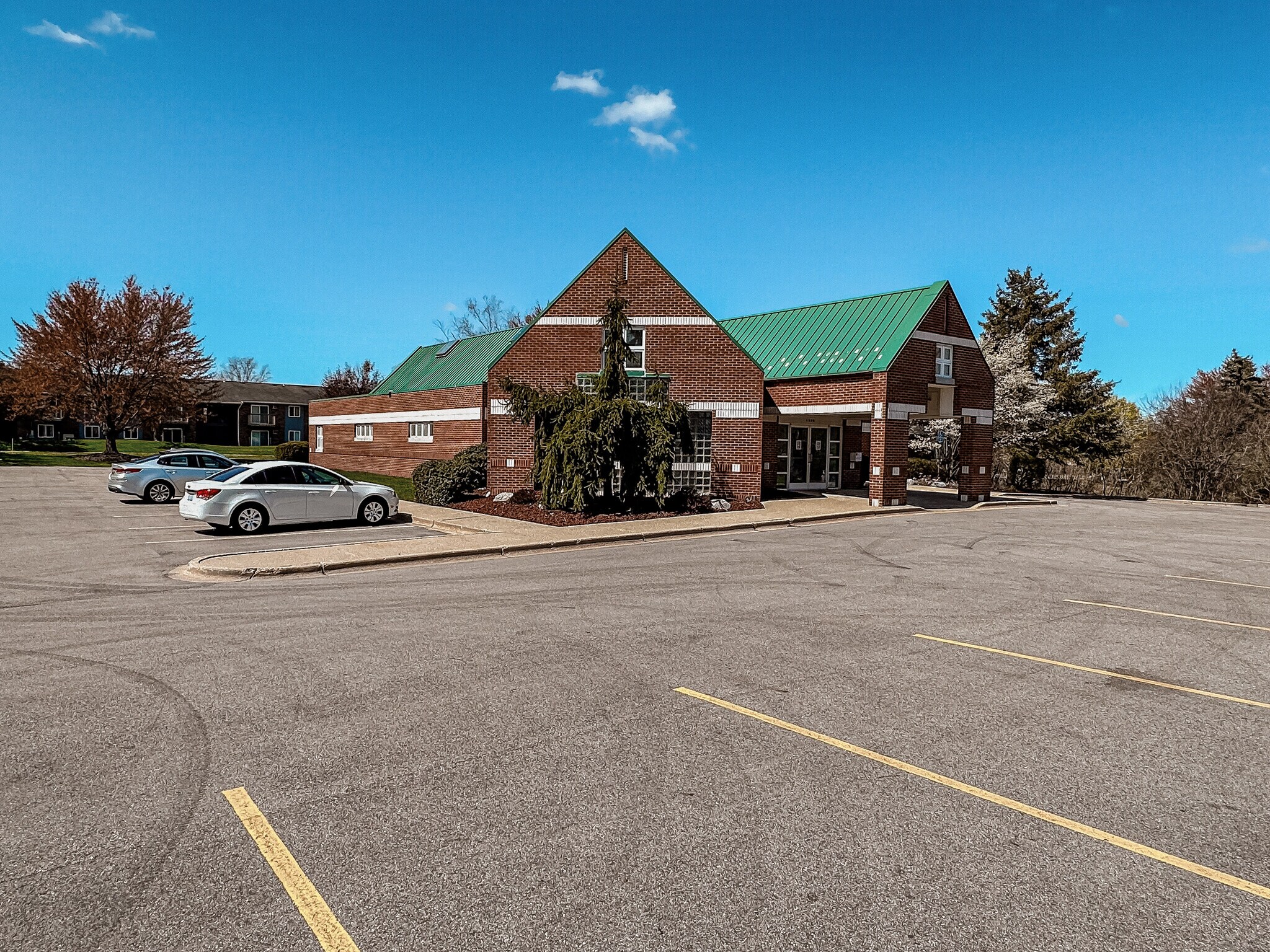 4649 N Breton Ct SE, Grand Rapids, MI for sale Building Photo- Image 1 of 1