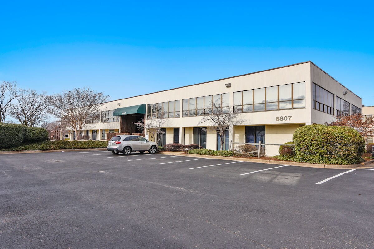 8807 Sudley Rd, Manassas, VA, 20110 Office Property For Sale