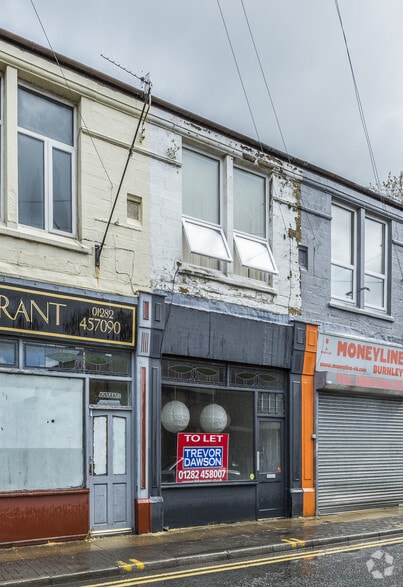 7 Brown St, Burnley for sale - Building Photo - Image 2 of 5