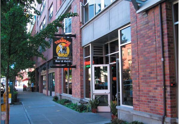 2319-2323 1st Ave, Seattle, WA for lease - Building Photo - Image 2 of 8