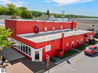 More details for 180 S Benzie Blvd, Beulah, MI - Retail for Sale