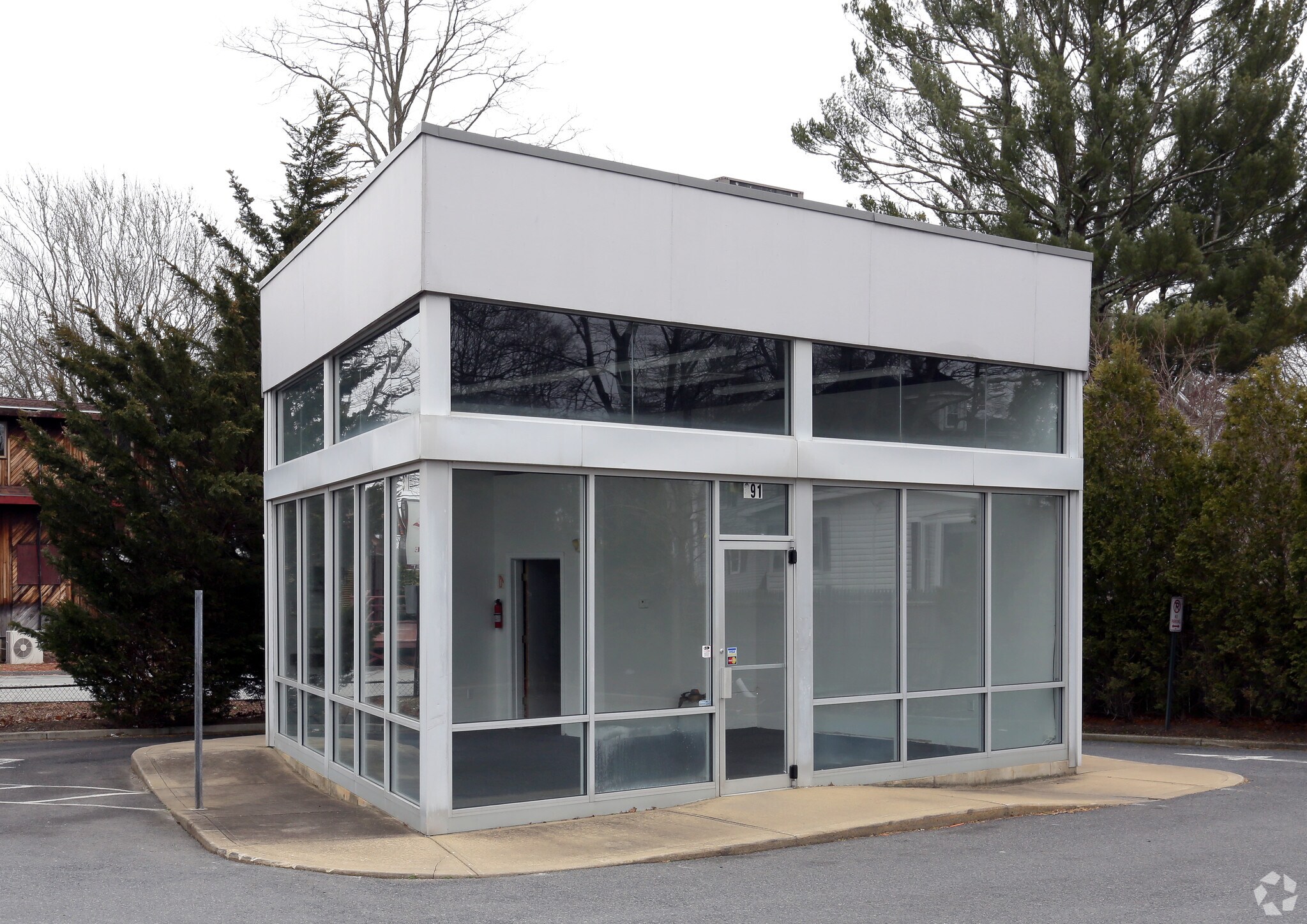 391 State Rd, Dartmouth, MA for sale Primary Photo- Image 1 of 1