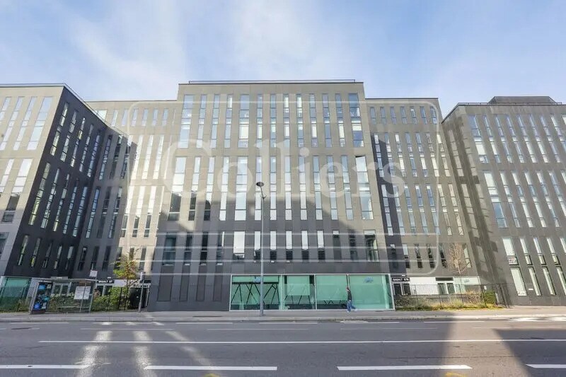 Office in Lyon for lease Building Photo- Image 1 of 15