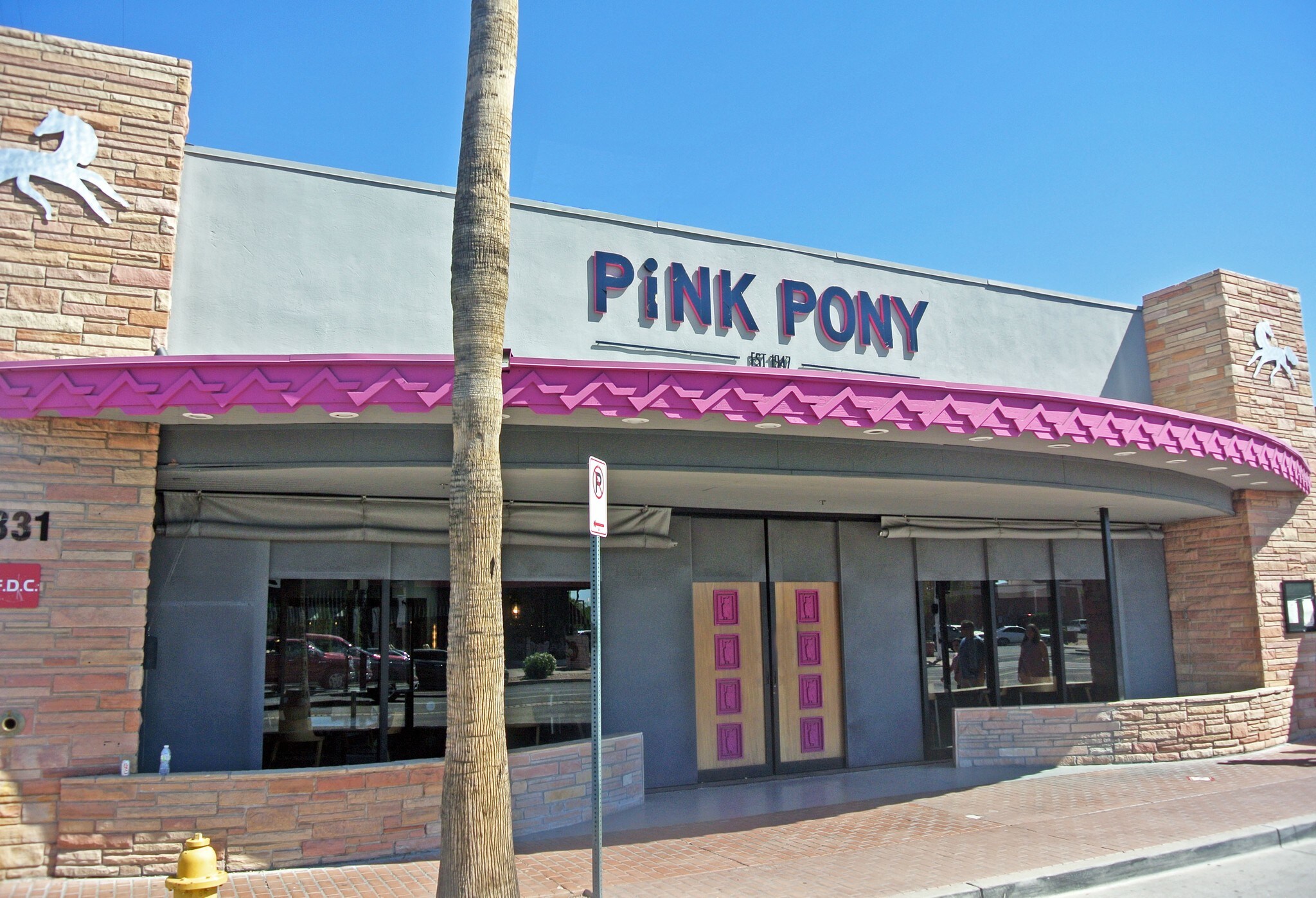 3831 N Scottsdale Rd, Scottsdale, AZ for lease Primary Photo- Image 1 of 8