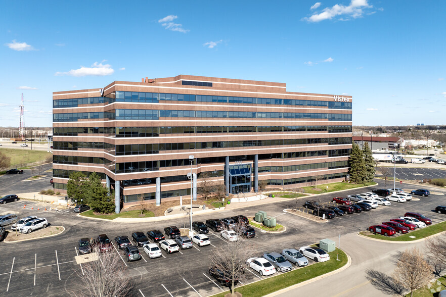 2300 Barrington Rd, Hoffman Estates, IL for lease - Building Photo - Image 1 of 13