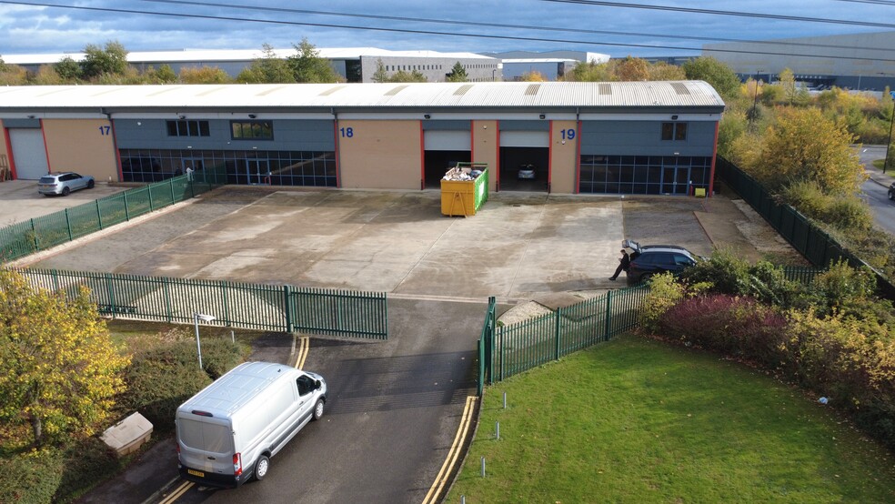 Durham Ln, Doncaster for lease - Building Photo - Image 3 of 10