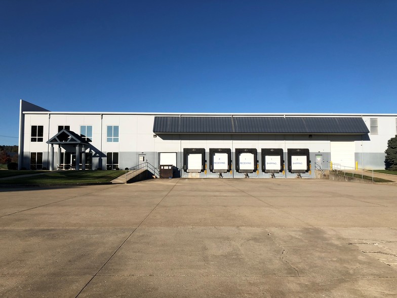 7201 Intermodal Dr, Louisville, KY for lease - Building Photo - Image 1 of 2