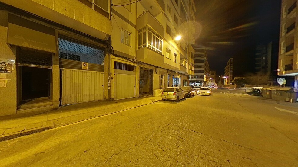 Retail in Ourense for sale - Building Photo - Image 2 of 16