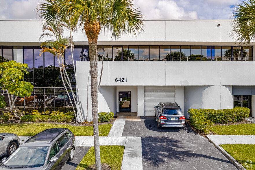 6401 Congress Ave, Boca Raton, FL for lease - Building Photo - Image 3 of 5