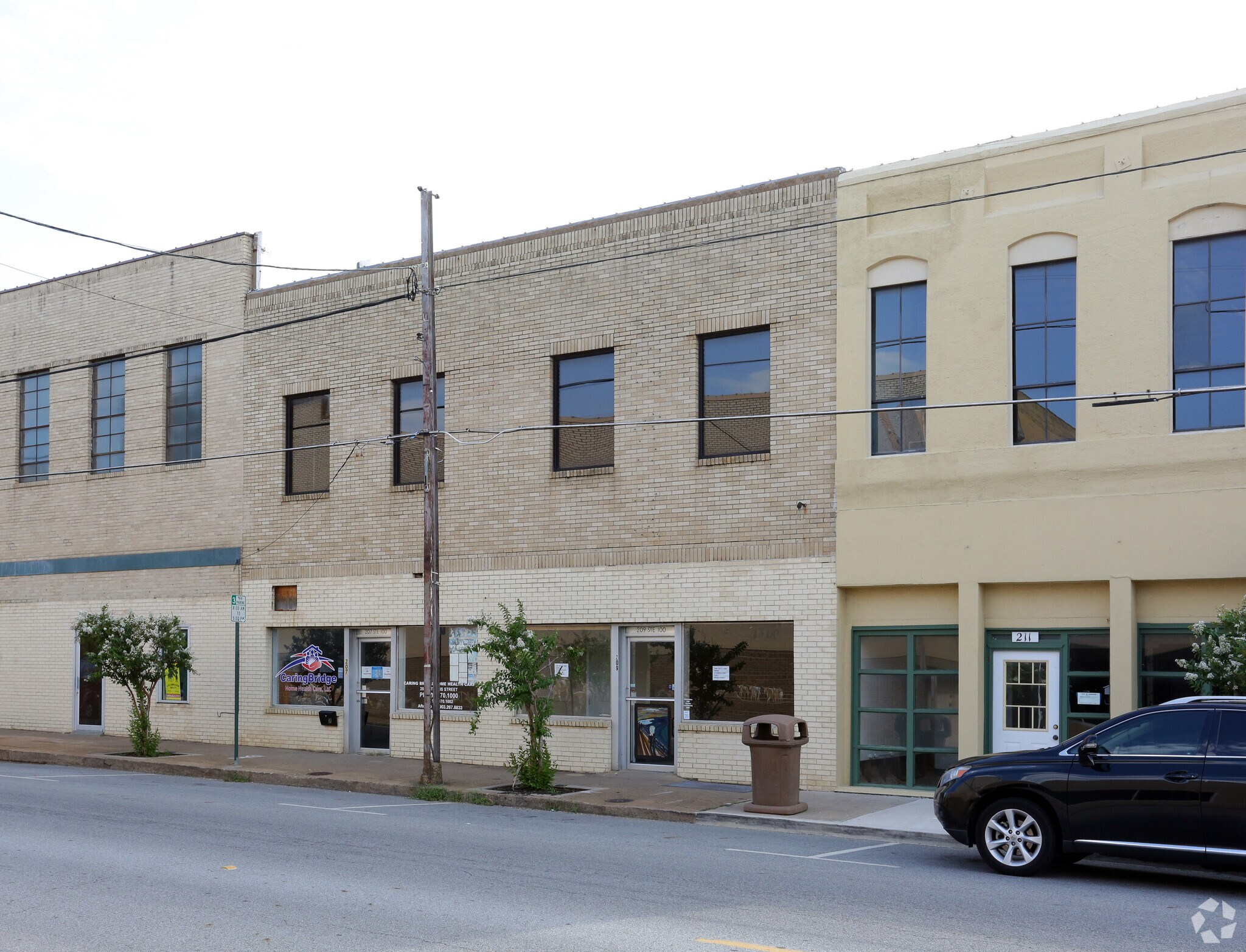 207-211 S Travis St, Sherman, TX for sale Primary Photo- Image 1 of 1