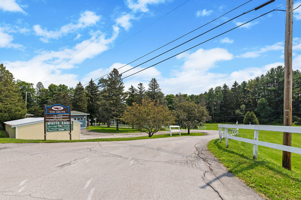 2910 Lake Moraine Rd, Hamilton, Ny 13346 - The Grove At White Eagle 