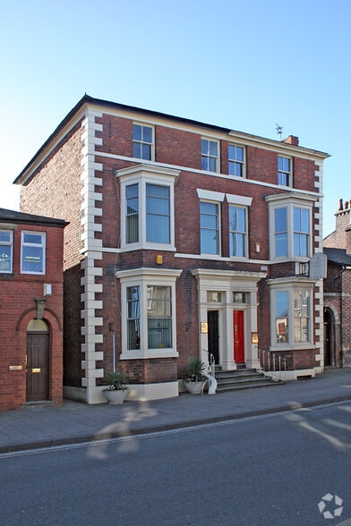 30 Derby St, Ormskirk for sale - Primary Photo - Image 1 of 1