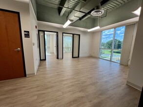 7550 Futures Dr, Orlando, FL for lease Interior Photo- Image 2 of 10