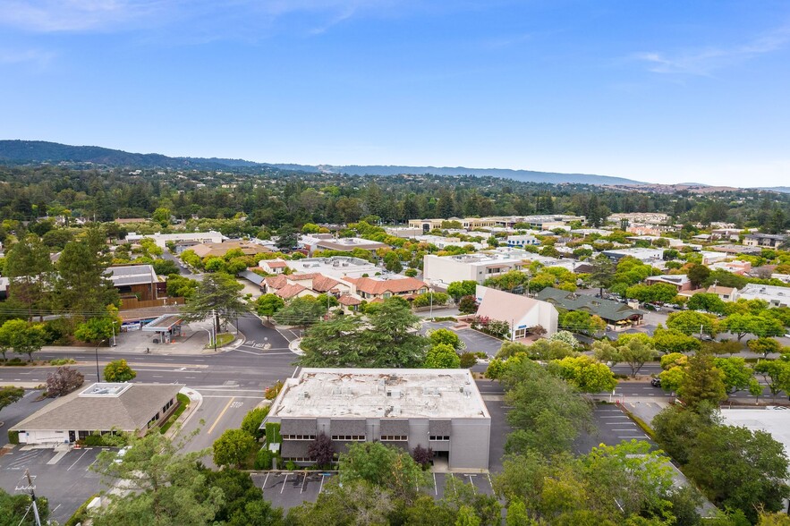 289 S San Antonio Rd, Los Altos, CA for lease - Building Photo - Image 1 of 38