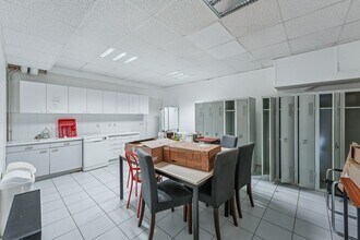 21 Rue De La Félicité, Paris for lease Interior Photo- Image 1 of 5