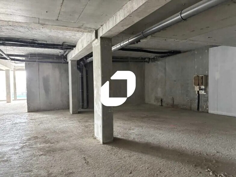 Office in Bordeaux for lease - Construction Photo - Image 3 of 10