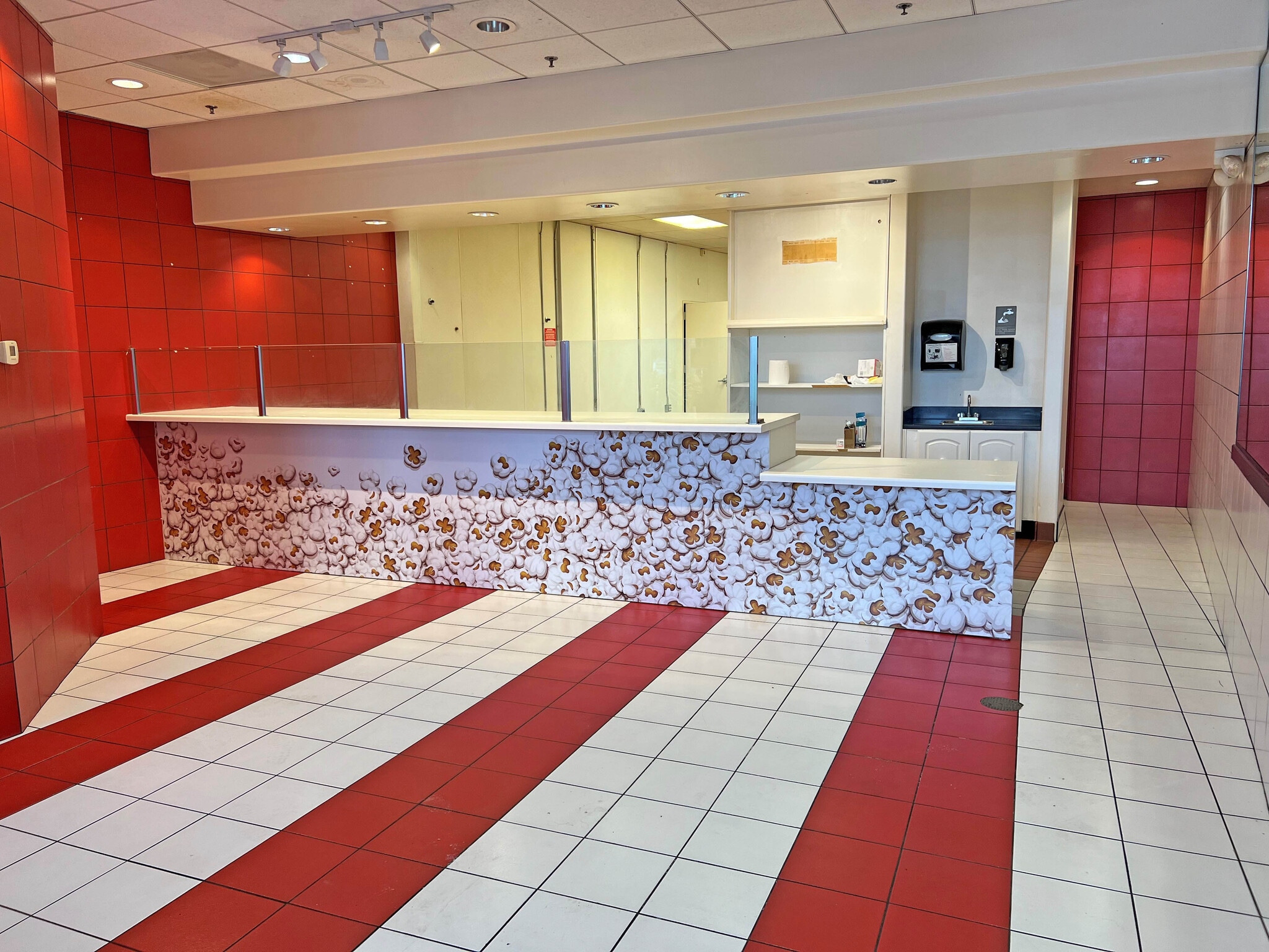 1791 Marlow Rd, Santa Rosa, CA for lease Interior Photo- Image 1 of 5