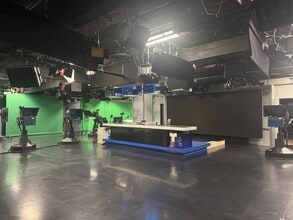 2200 Fletcher Ave, Fort Lee, NJ for lease Interior Photo- Image 2 of 24